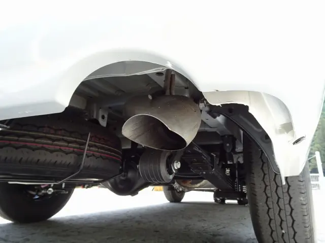 トヨタ ハイエース 3BA-TRH219W(4WD)の写真31