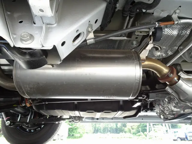 トヨタ ハイエース 3BA-TRH219W(4WD)の写真32