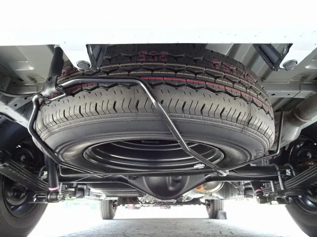 トヨタ ハイエース 3BA-TRH219W(4WD)の写真47