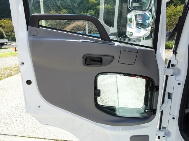 UD クオン 2RG-GK5DAB(2WD)の写真41