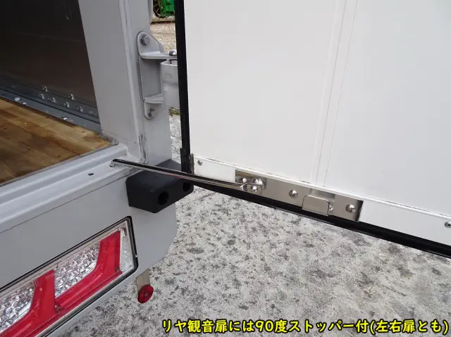 いすゞ フォワード 2RG-FRR90S4(2WD)の写真22