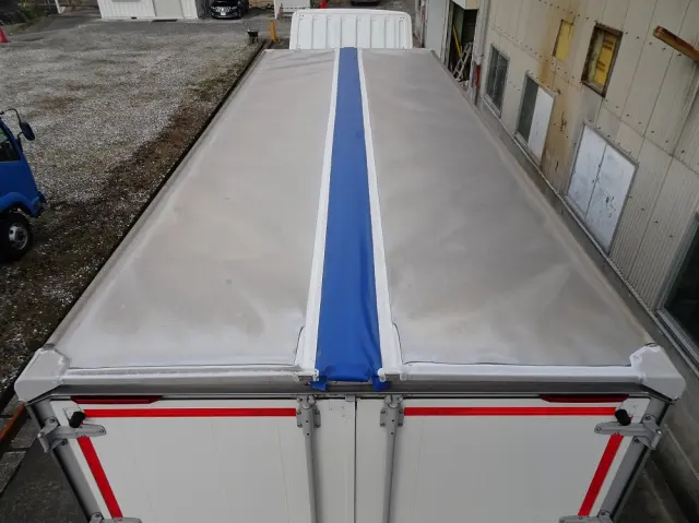 いすゞ フォワード 2RG-FRR90S4(2WD)の写真24