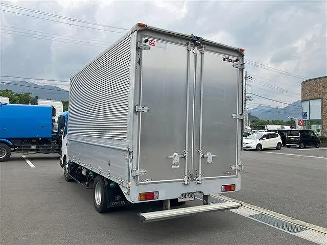 トヨタ ダイナ TKG-XZU710(2WD)の写真2