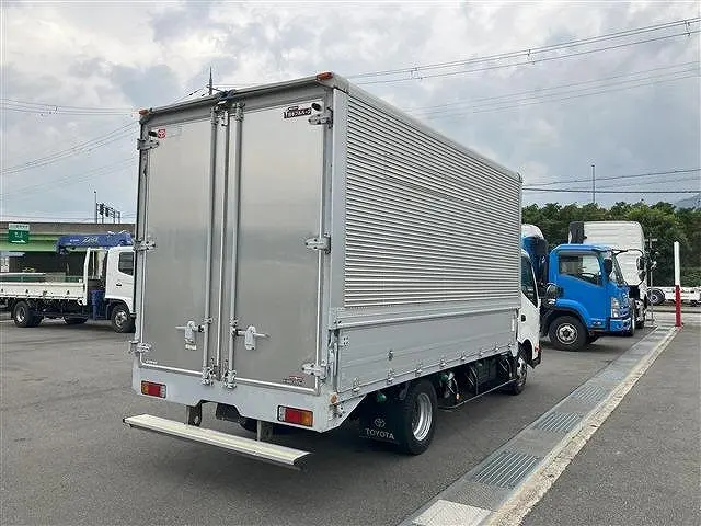 トヨタ ダイナ TKG-XZU710(2WD)の写真5
