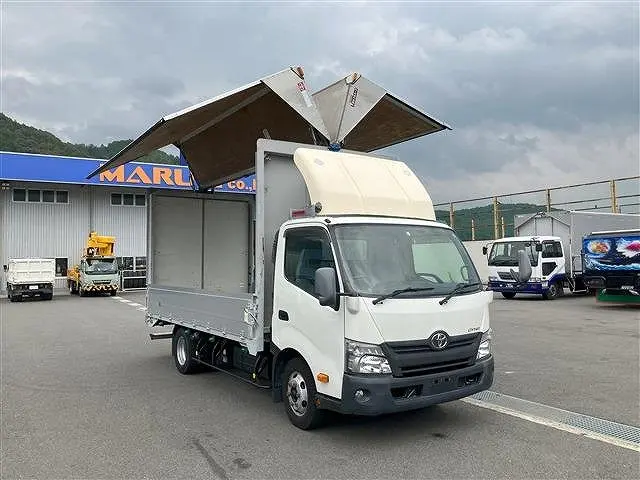 トヨタ ダイナ TKG-XZU710(2WD)の写真10