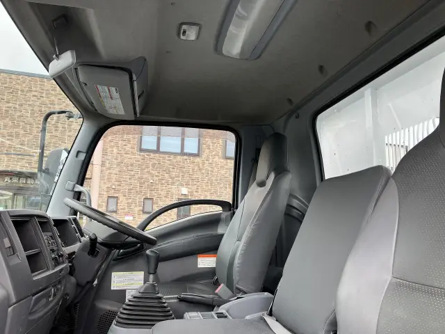 いすゞ フォワード 2RG-FRR90S1の写真18