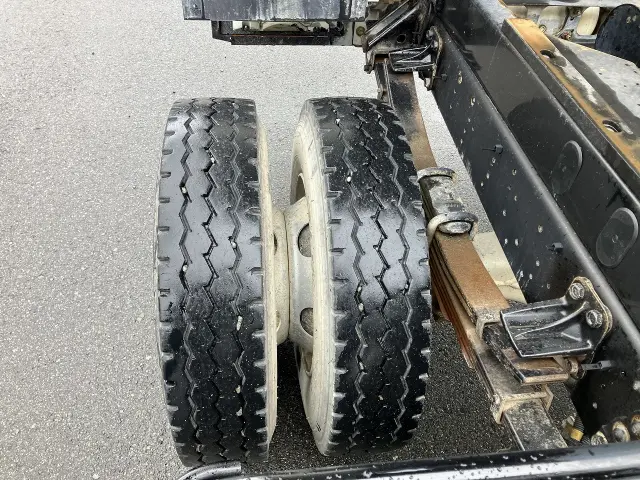 いすゞ フォワード 2RG-FRR90S1の写真26