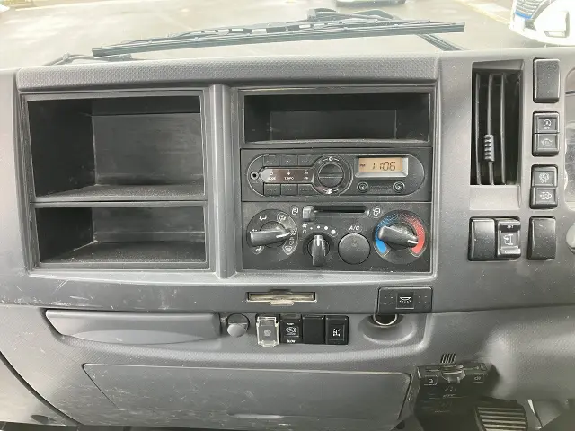 いすゞ フォワード 2RG-FRR90S1の写真32