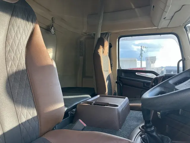 日野 プロフィア 2DG-FW1AHG(8x4)の写真29
