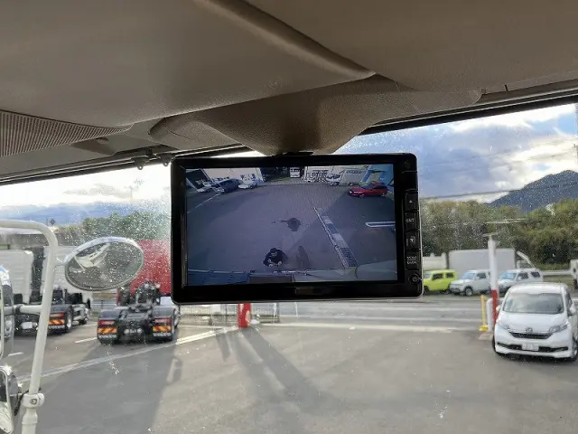 日野 プロフィア 2DG-FW1AHG(8x4)の写真32