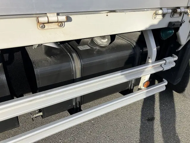 日野 プロフィア 2DG-FW1AHG(8x4)の写真40