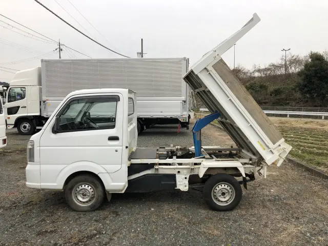 スズキ キャリイ EBD-DA16T(4WD)の写真5