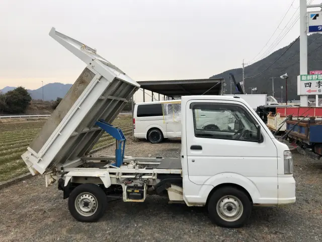 スズキ キャリイ EBD-DA16T(4WD)の写真9