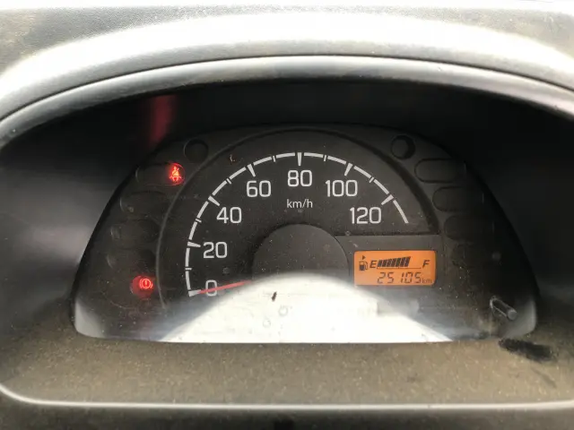 スズキ キャリイ EBD-DA16T(4WD)の写真10