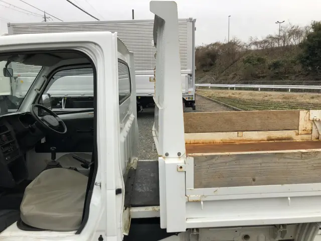 スズキ キャリイ EBD-DA16T(4WD)の写真14