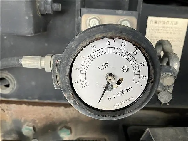 日野 プロフィア QKG-FS1EKDAの写真13