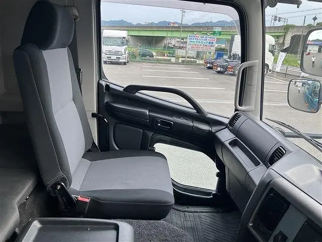 日野 プロフィア QKG-FS1EKDAの写真49