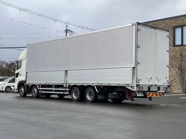 日野 プロフィア 2DG-FW1AHQ(8x4)の写真6