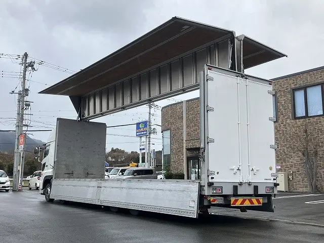 日野 プロフィア 2DG-FW1AHQ(8x4)の写真18