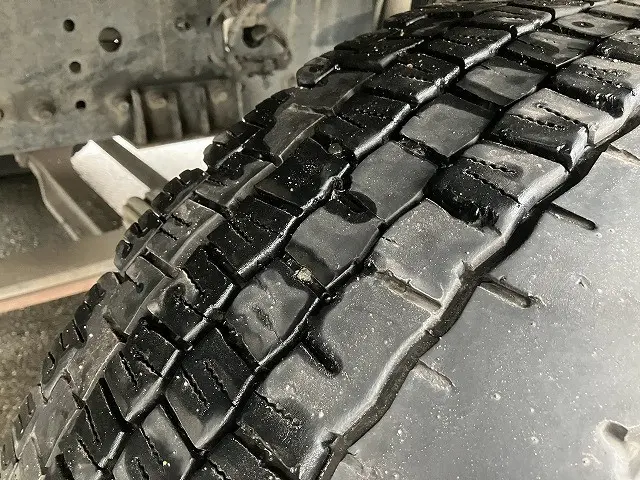 日野 プロフィア 2DG-FW1AHQ(8x4)の写真28