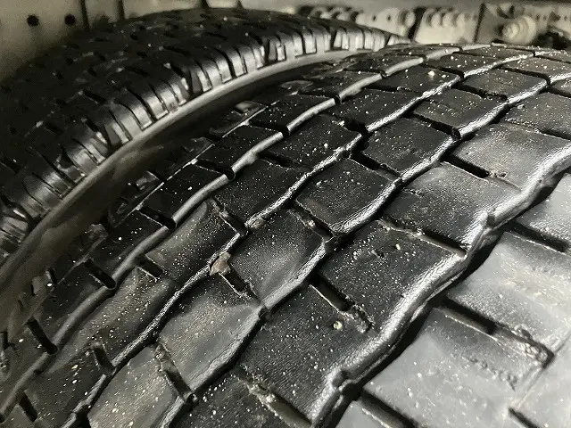 日野 プロフィア 2DG-FW1AHQ(8x4)の写真29