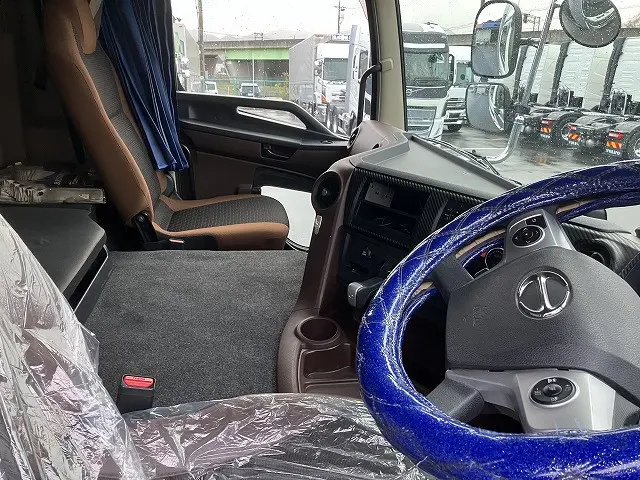 日野 プロフィア 2DG-FW1AHQ(8x4)の写真30