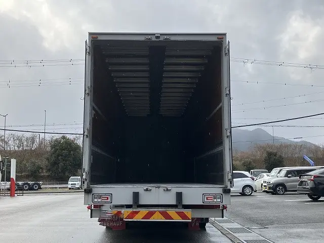 日野 プロフィア 2DG-FW1AHQ(8x4)の写真32