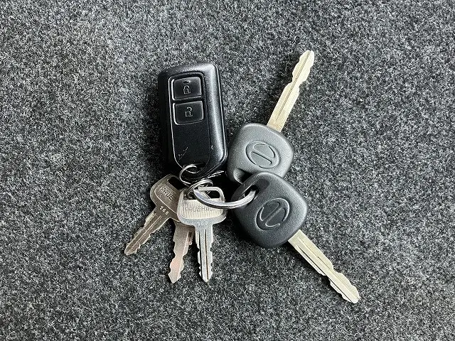 日野 プロフィア 2DG-FW1AHQ(8x4)の写真39