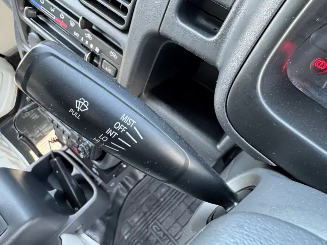 日産 クリッパートラック EBD-DR16T(4WD)の写真31