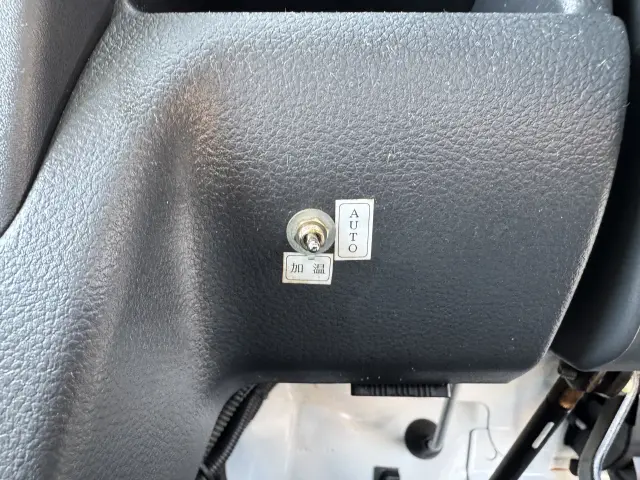 日産 クリッパートラック EBD-DR16T(4WD)の写真42