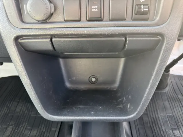 日産 クリッパートラック EBD-DR16T(4WD)の写真23