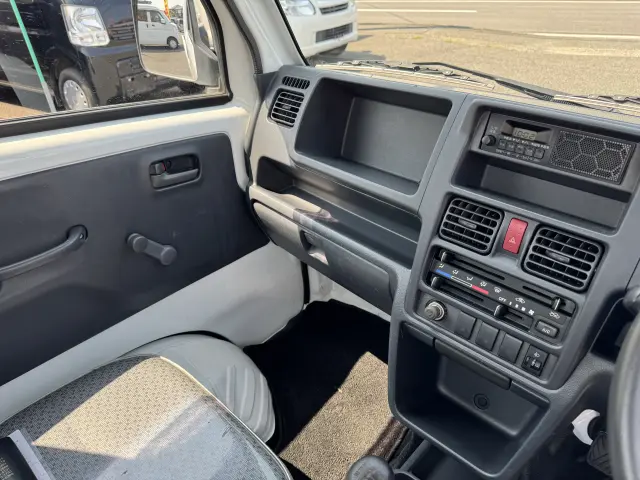 日産 クリッパートラック EBD-DR16T(2WD)の写真22