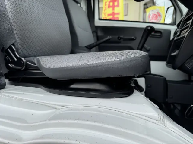 日産 クリッパートラック EBD-DR16T(2WD)の写真38