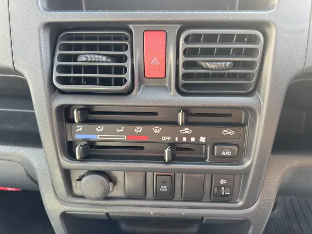 日産 クリッパートラック EBDR16T(4WD)の写真22