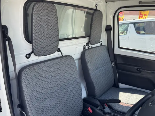 日産 クリッパートラック EBD-DR16T(4WD)の写真44