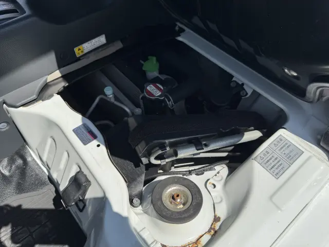 日産 クリッパートラック EBD-DR16T(4WD)の写真48