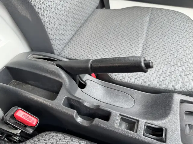 スズキ キャリイ EBD-DA16T(2WD)の写真28