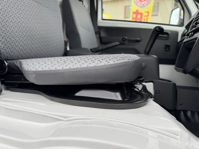 スズキ キャリイ EBD-DA16T(2WD)の写真33