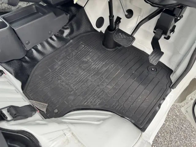 スズキ キャリイ EBD-DA16T(2WD)の写真34