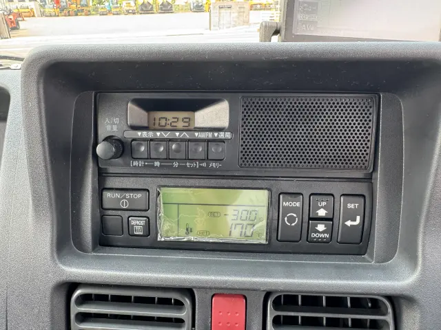 スズキ キャリイ EBD-DA16T(2WD)の写真31
