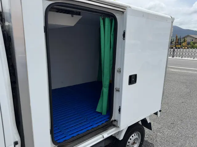 スズキ キャリイ EBD-DA16T(2WD)の写真18