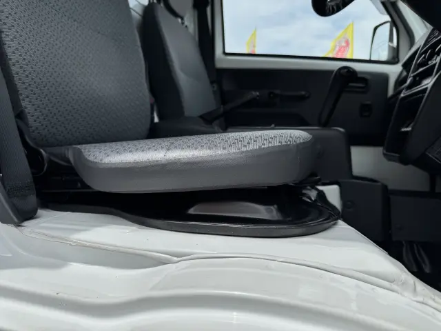 スズキ キャリイ EBD-DA16T(2WD)の写真36