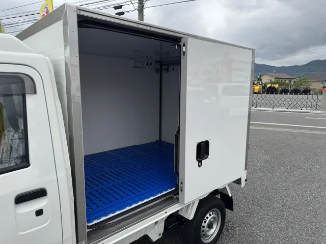 ダイハツ ハイゼットトラック 3BD-S500Pの写真18