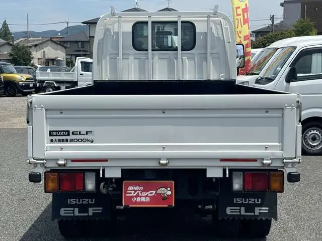 いすゞ エルフ 2RG-NKR88A(2WD)の写真7