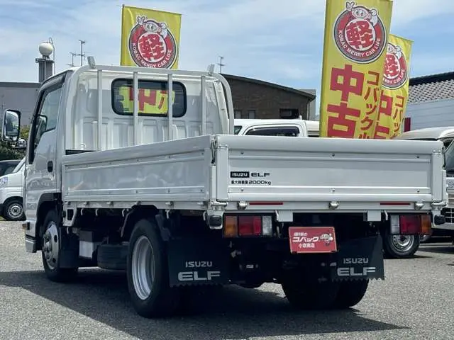 いすゞ エルフ 2RG-NKR88A(2WD)の写真8