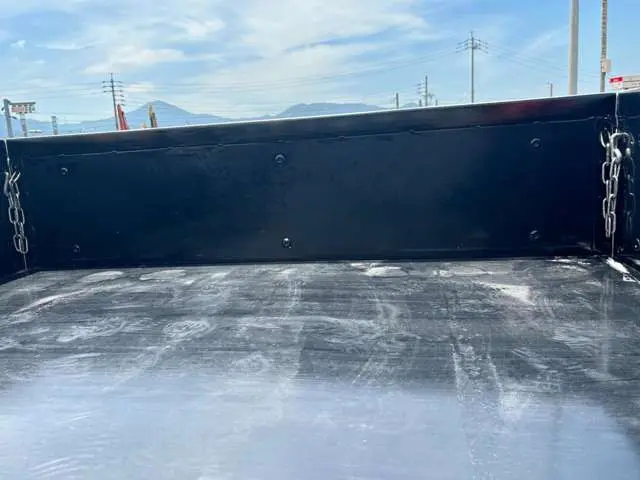 いすゞ エルフ 2RG-NKR88A(2WD)の写真15