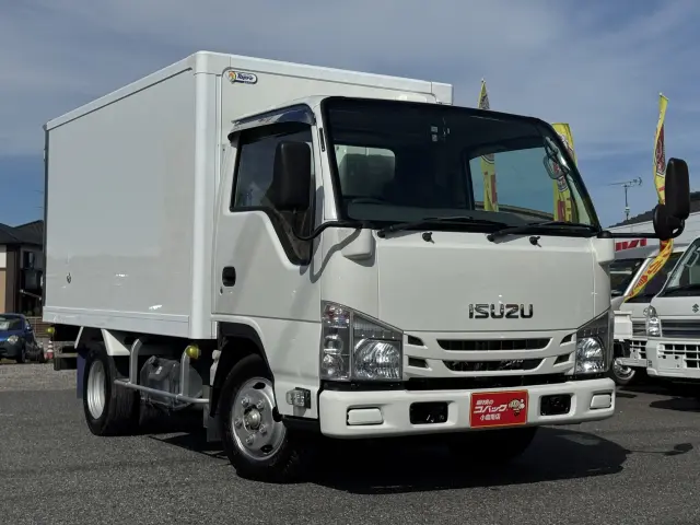いすゞ エルフ TPG-NHR85AN(2WD)の写真3