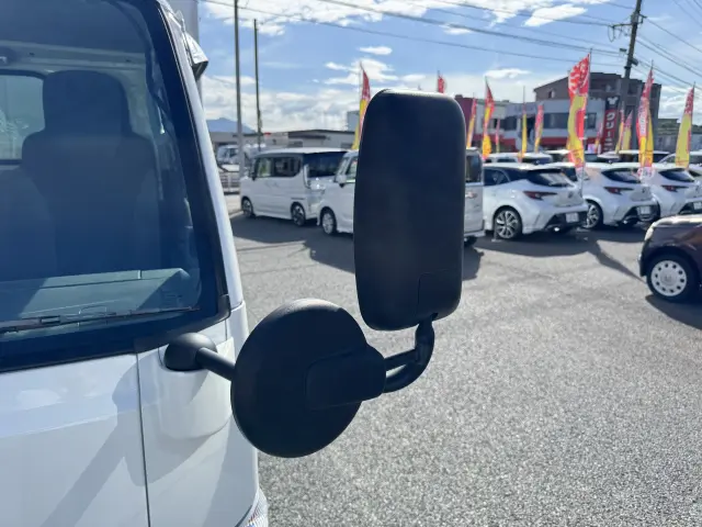 いすゞ エルフ TPG-NHR85AN(2WD)の写真22