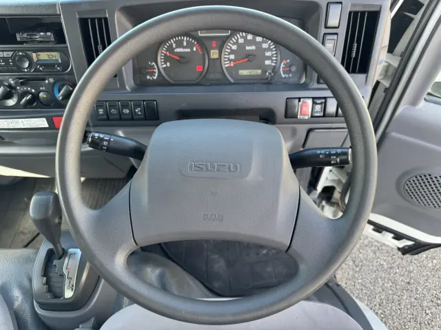 いすゞ エルフ TPG-NHR85AN(2WD)の写真26