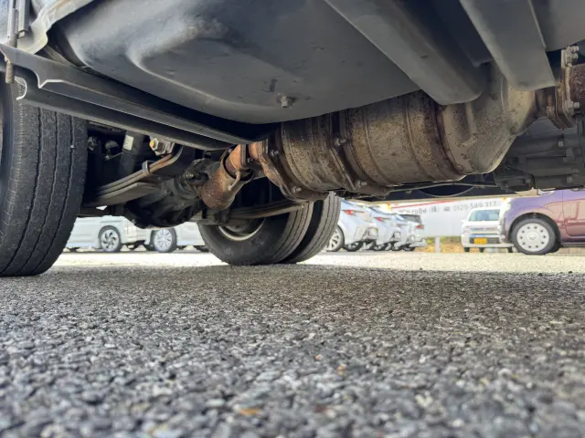 いすゞ エルフ TPG-NHR85AN(2WD)の写真48